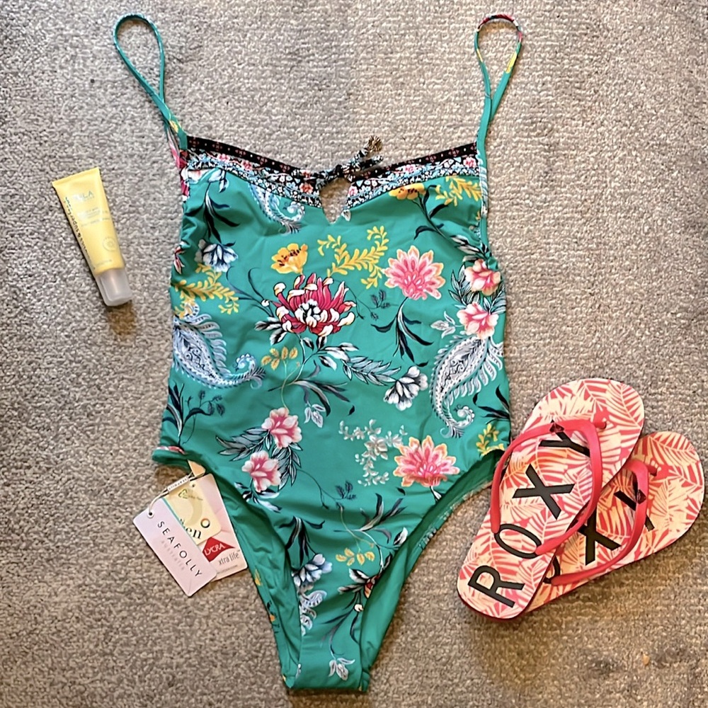 BNWT Seafolly Water Garden Onepiece Swimsuit